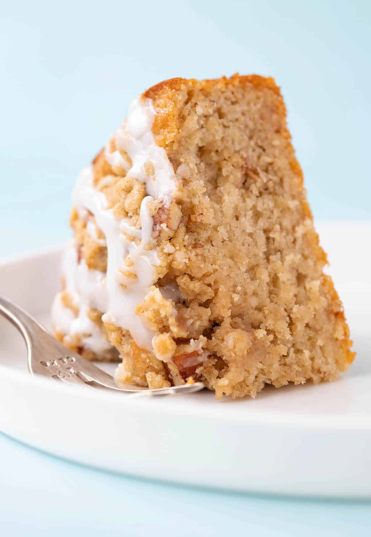 One Banana Wonder: Easy Single Serve Banana Cake Recipe